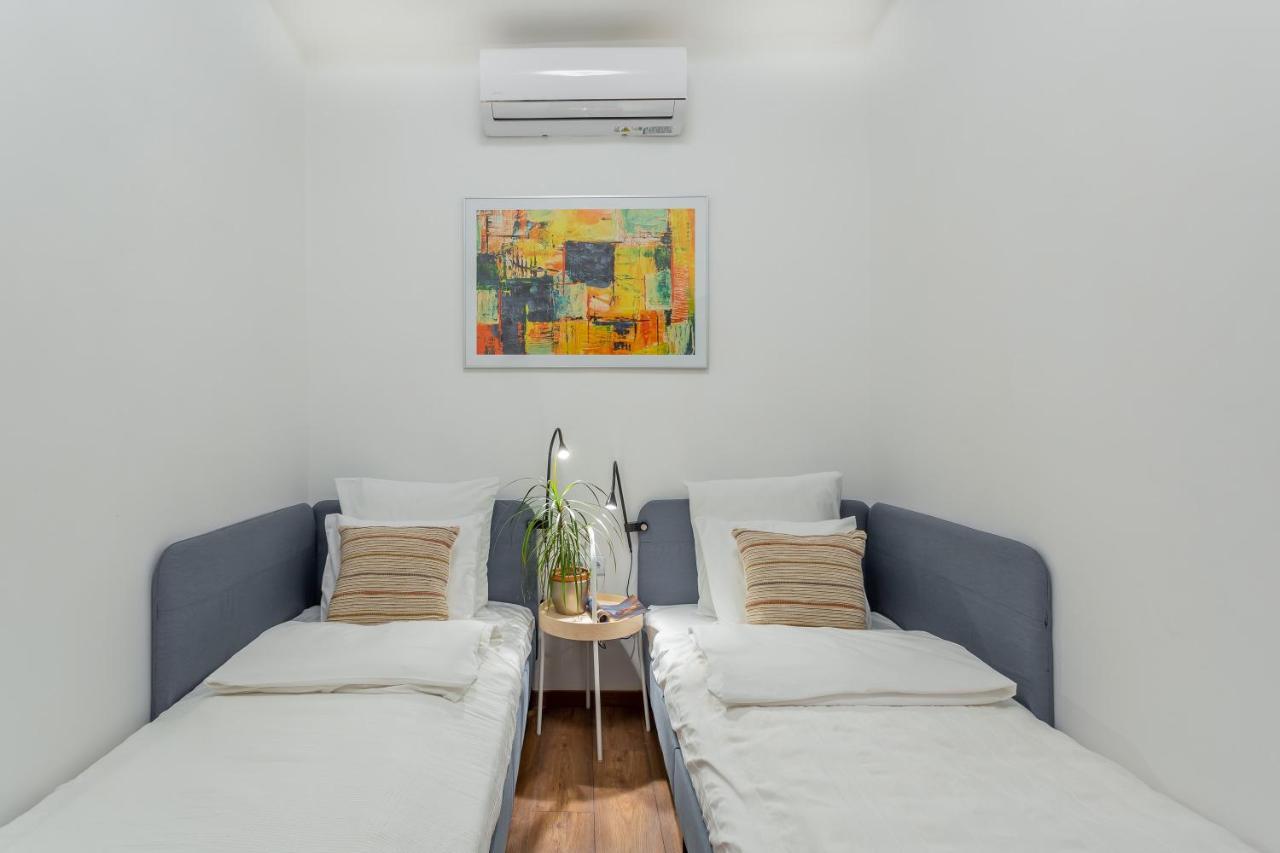Central Avenue Apartment بودابست المظهر الخارجي الصورة